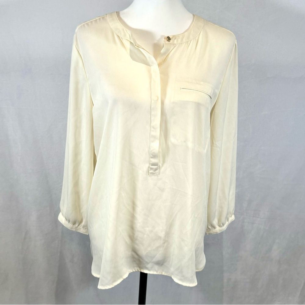 JM Collection ivory pleated back blouse top size medium